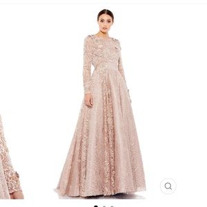 11121 Macduggal dress new with tags size 6 style 11121